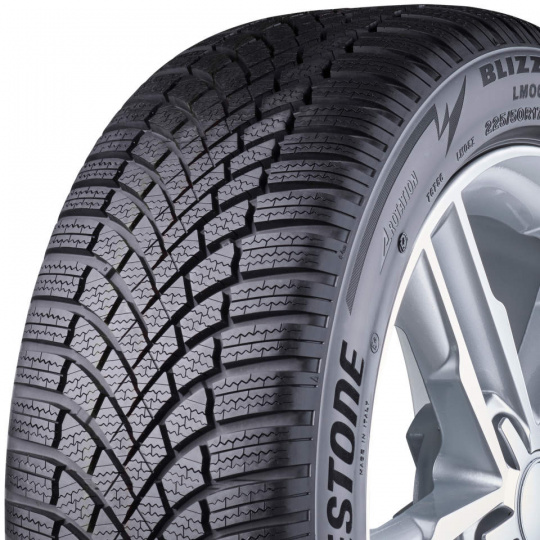 Bridgestone Blizzak LM005 215/45 R 18 93V