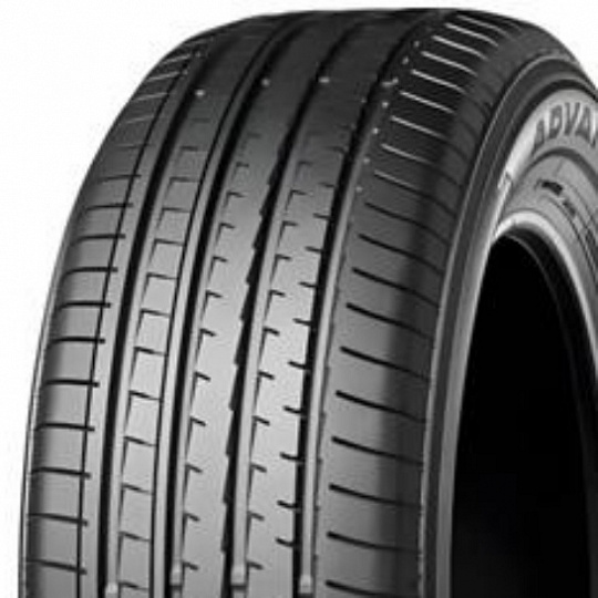 Yokohama Advan V61 235/55 R 19 105V